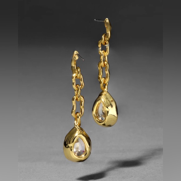 Alexis Bittar Asterales Gold Link Pear
Drop Earring - Picture 3 of 7